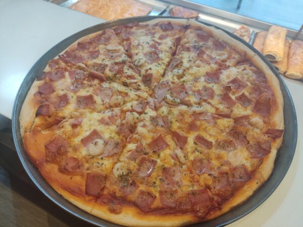 Pizza Mediterránea