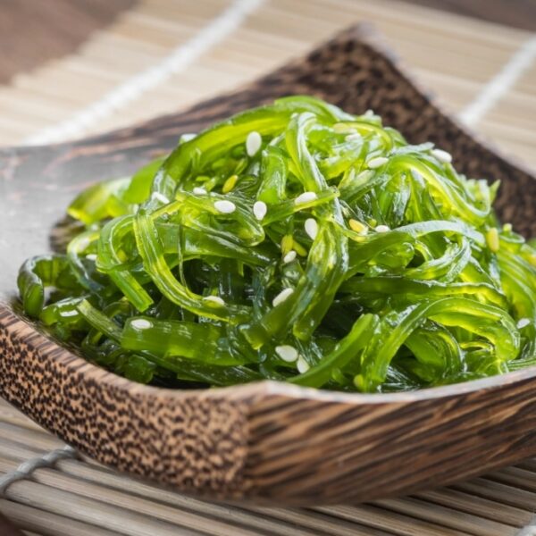 1. ENSALADA DE ALGA AWAKE (ENTRANTES)