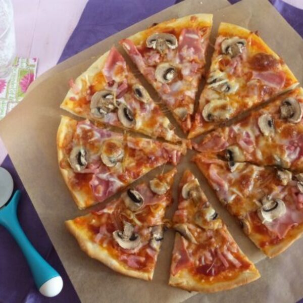 Pizza Reina
