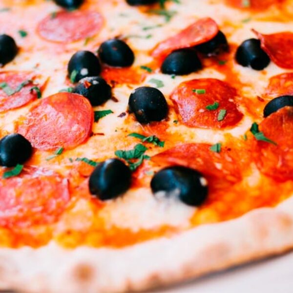 12. PIZZA PEPPERONI