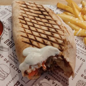01. SHAWARMA DE GRANADA